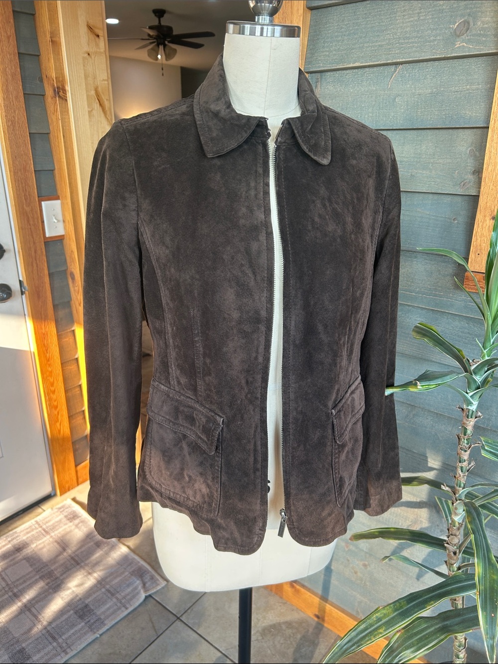 Liz Claiborne Dark Brown Suede Zip Front Jacket
